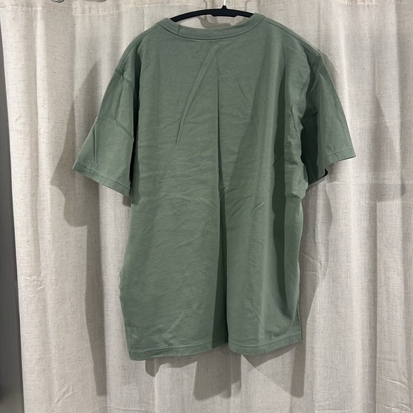 Uniqlo Large t-shirt green - Picture 2 of 2